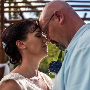 Meet your Posher, Liz